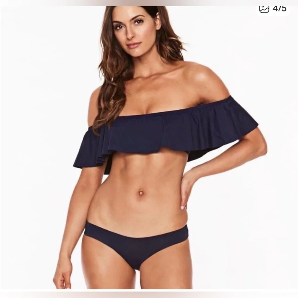 L*SPACE SWIM BLACK 'HEY GIRL' RUFFLE OFF THE SHOULDER BANDEAU BIKINI TOP (L)